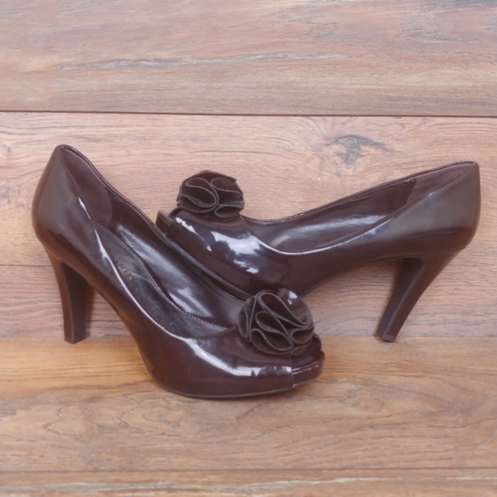 Franco Sarto Brown Patent Leather Heels with Rosette Detail